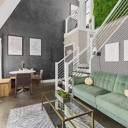 Modern Home With Rooftop Deck Walk To Coffee Restaurants Brewery